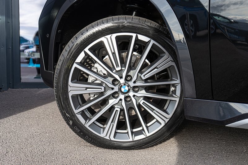 BMW 2.0 23i MHT xLine (Premier) SUV 5dr Petrol Hybrid DCT xDrive Euro 6 (s/s) (218 ps)