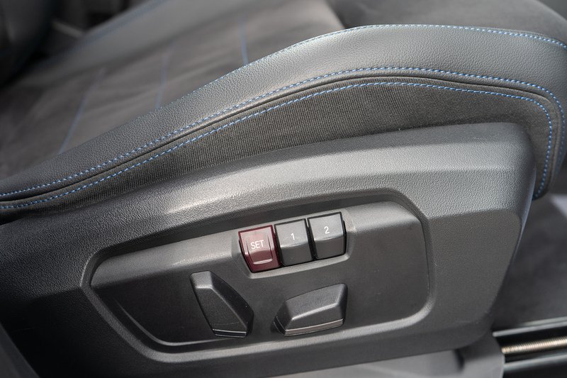 BMW 2.0 23i MHT M Sport (Premier Pro) SUV 5dr Petrol Hybrid DCT xDrive Euro 6 (s/s) (218 ps)