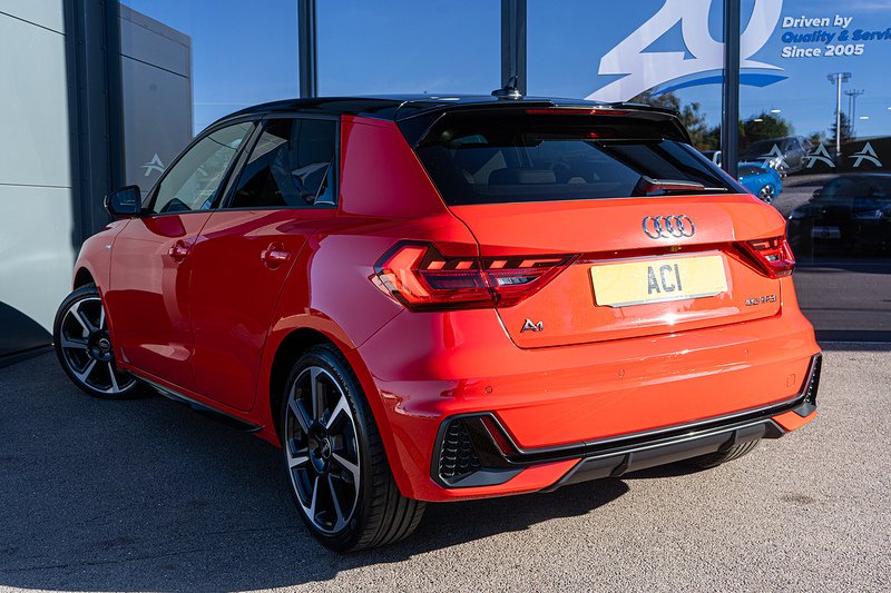 Audi 1.0 TFSI 30 Black Edition Sportback 5dr Petrol S Tronic Euro 6 (s/s) (110 ps)