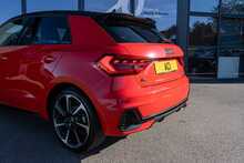 Audi 1.0 TFSI 30 Black Edition Sportback 5dr Petrol S Tronic Euro 6 (s/s) (110 ps)