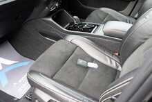 Volvo 2.0 B4 MHEV R-Design Pro SUV 5dr Petrol Hybrid Auto AWD Euro 6 (s/s) (197 ps)