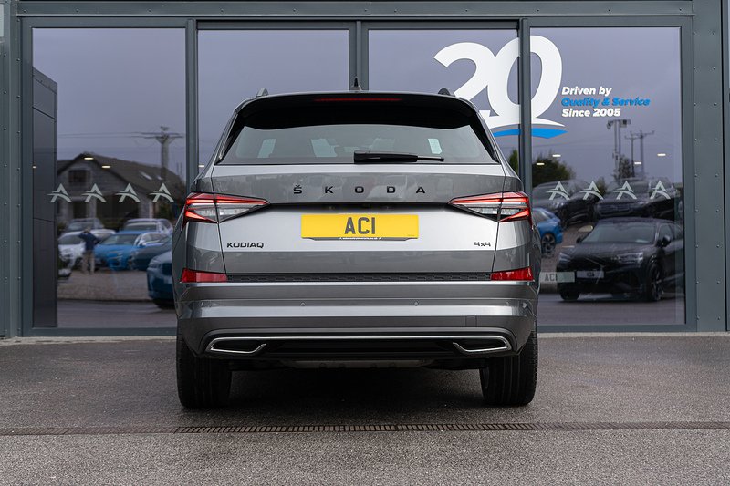 Skoda 2.0 TSI SportLine SUV 5dr Petrol DSG 4WD Euro 6 (s/s) (7 Seat) (190 ps)