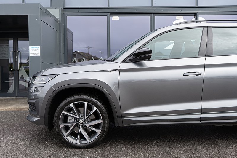 Skoda 2.0 TSI SportLine SUV 5dr Petrol DSG 4WD Euro 6 (s/s) (7 Seat) (190 ps)