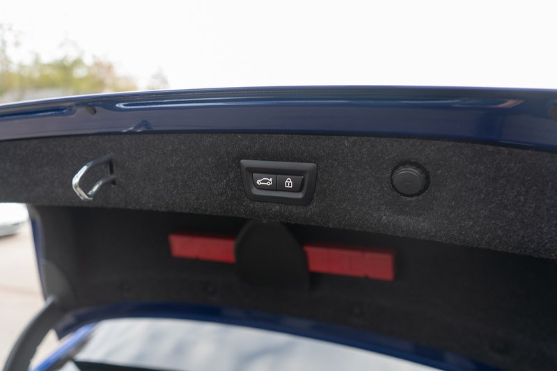 BMW 4.4i V8 Competition Saloon 4dr Petrol Steptronic xDrive Euro 6 (s/s) (625 ps)