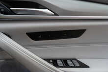 BMW 4.4i V8 Competition Saloon 4dr Petrol Steptronic xDrive Euro 6 (s/s) (625 ps)