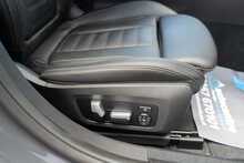 BMW 3.0 330d MHT M Sport Pro Edition Touring 5dr Diesel Hybrid Auto xDrive Euro 6 (s/s) (286 ps)