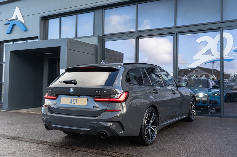 BMW 3.0 330d MHT M Sport Pro Edition Touring 5dr Diesel Hybrid Auto xDrive Euro 6 (s/s) (286 ps)