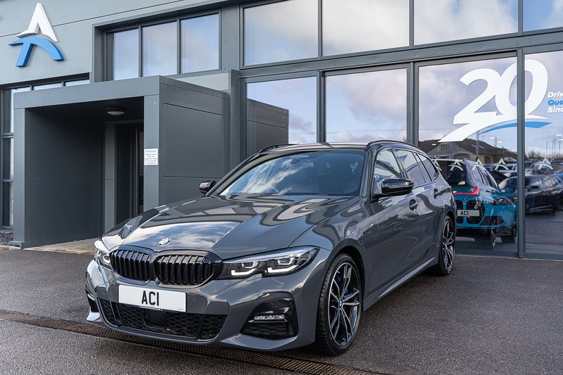 BMW 3.0 330d MHT M Sport Pro Edition Touring 5dr Diesel Hybrid Auto xDrive Euro 6 (s/s) (286 ps)