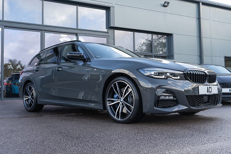 BMW 3.0 330d MHT M Sport Pro Edition Touring 5dr Diesel Hybrid Auto xDrive Euro 6 (s/s) (286 ps)