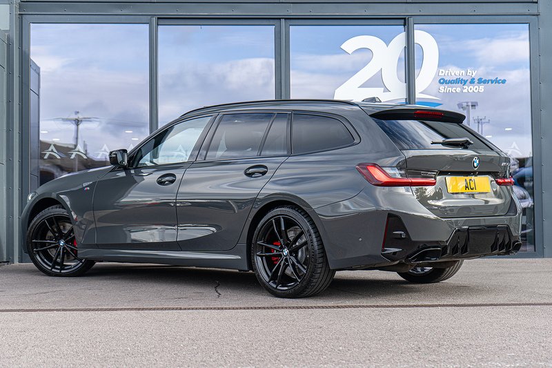 BMW 3.0 M340d MHT Touring 5dr Diesel Hybrid Auto xDrive Euro 6 (s/s) (340 ps)