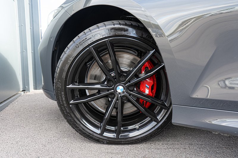 BMW 3.0 M340d MHT Touring 5dr Diesel Hybrid Auto xDrive Euro 6 (s/s) (340 ps)