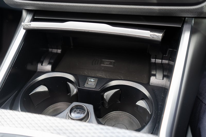 BMW 3.0 M340d MHT Touring 5dr Diesel Hybrid Auto xDrive Euro 6 (s/s) (340 ps)