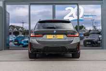 BMW 3.0 M340d MHT Touring 5dr Diesel Hybrid Auto xDrive Euro 6 (s/s) (340 ps)