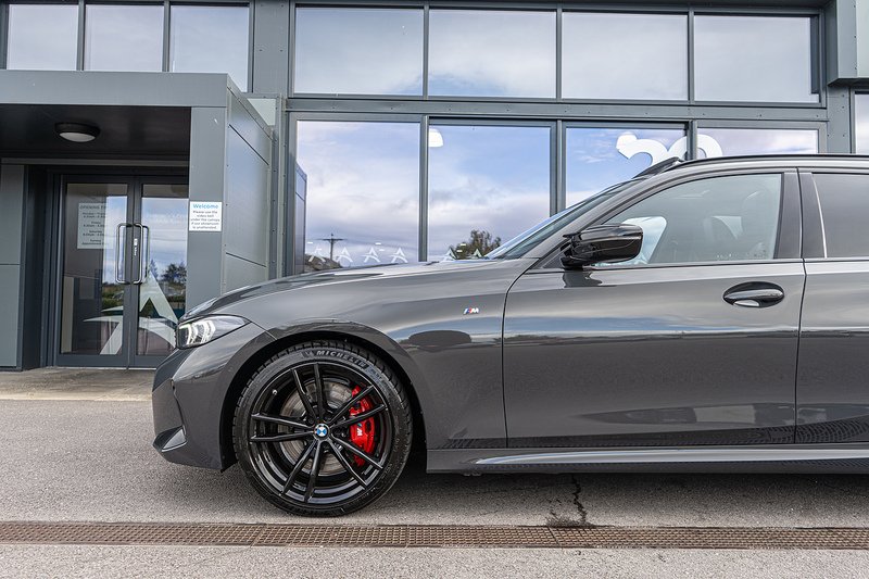 BMW 3.0 M340d MHT Touring 5dr Diesel Hybrid Auto xDrive Euro 6 (s/s) (340 ps)