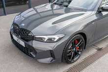 BMW 3.0 M340d MHT Touring 5dr Diesel Hybrid Auto xDrive Euro 6 (s/s) (340 ps)