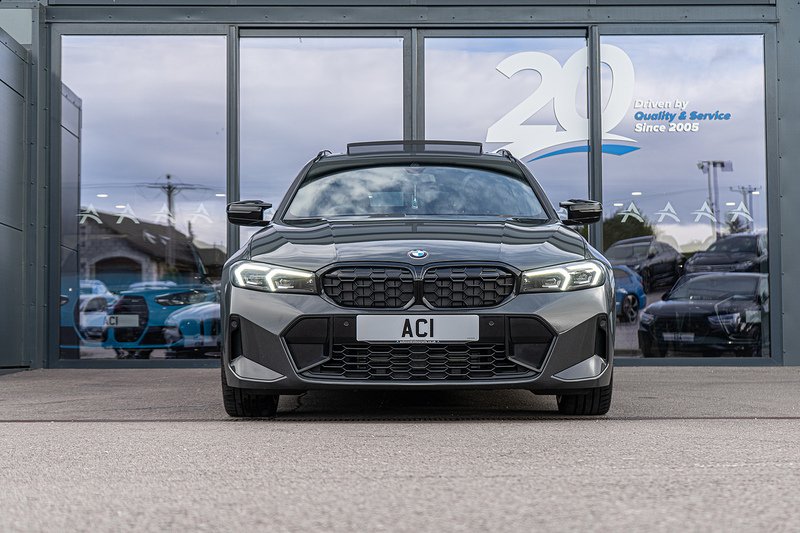 BMW 3.0 M340d MHT Touring 5dr Diesel Hybrid Auto xDrive Euro 6 (s/s) (340 ps)