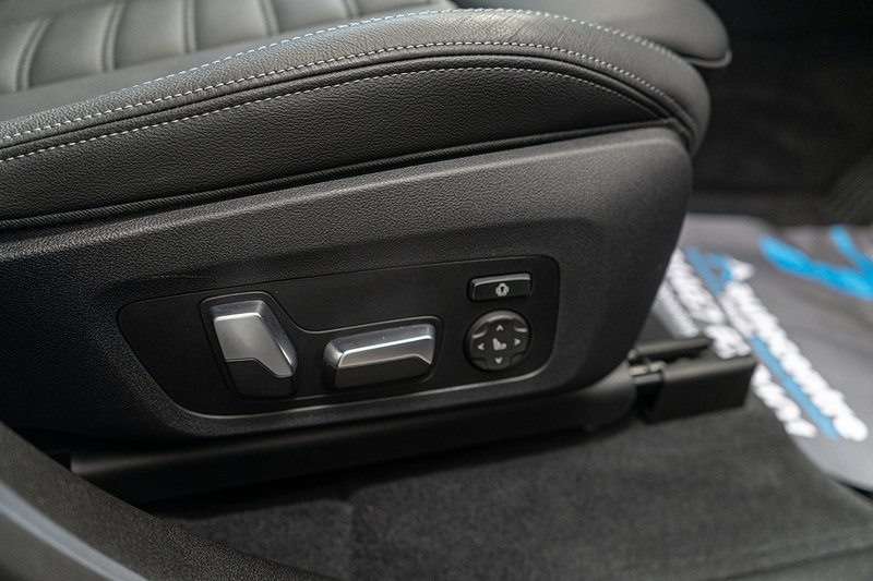 BMW 3.0 30d MHT M Sport SUV 5dr Diesel Hybrid Auto xDrive Euro 6 (s/s) (286 ps)