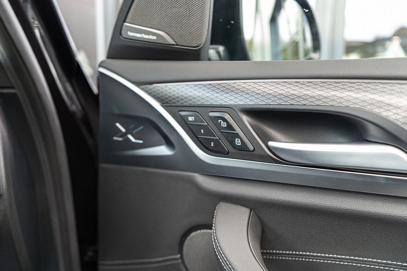 BMW 3.0 30d MHT M Sport SUV 5dr Diesel Hybrid Auto xDrive Euro 6 (s/s) (286 ps)