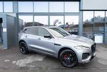 Jaguar 2.0 D200 MHEV R-Dynamic SE Black SUV 5dr Diesel Auto AWD Euro 6 (s/s) (204 ps)