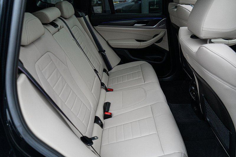 BMW 3.0 M40i MHT SUV 5dr Petrol Hybrid Auto xDrive Euro 6 (s/s) (360 ps)