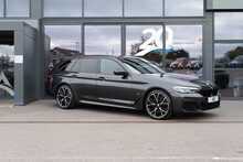 BMW 2.0 520d MHT M Sport Touring 5dr Diesel Hybrid Steptronic xDrive Euro 6 (s/s) (190 ps)