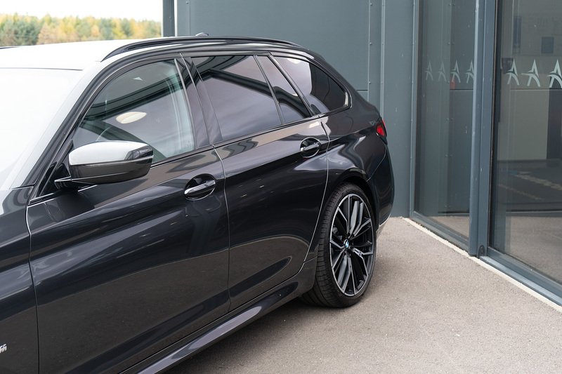 BMW 2.0 520d MHT M Sport Touring 5dr Diesel Hybrid Steptronic xDrive Euro 6 (s/s) (190 ps)