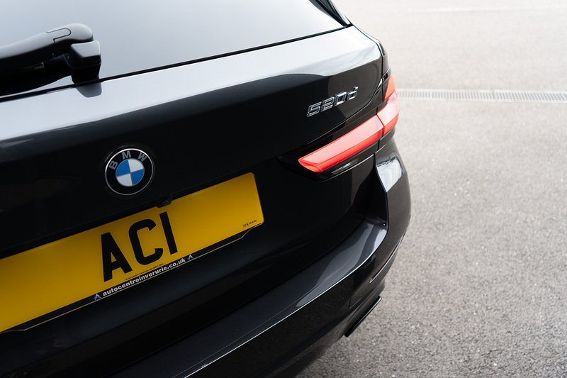 BMW 2.0 520d MHT M Sport Touring 5dr Diesel Hybrid Steptronic xDrive Euro 6 (s/s) (190 ps)