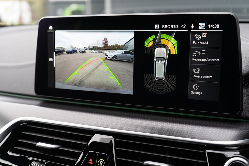 BMW 2.0 520d MHT M Sport Touring 5dr Diesel Hybrid Steptronic xDrive Euro 6 (s/s) (190 ps)