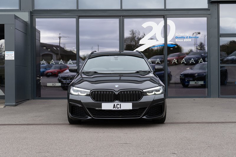 BMW 2.0 520d MHT M Sport Touring 5dr Diesel Hybrid Steptronic xDrive Euro 6 (s/s) (190 ps)