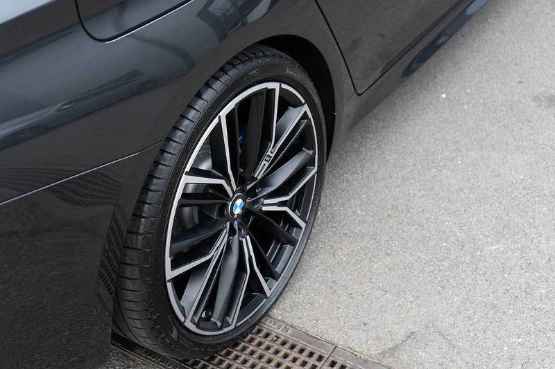 BMW 2.0 520d MHT M Sport Touring 5dr Diesel Hybrid Steptronic xDrive Euro 6 (s/s) (190 ps)