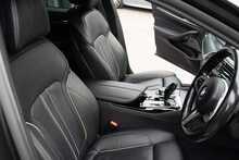 BMW 2.0 520d MHT M Sport Touring 5dr Diesel Hybrid Steptronic xDrive Euro 6 (s/s) (190 ps)