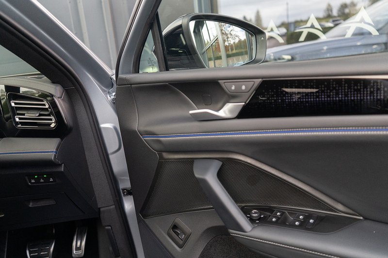 Volkswagen 2.0 TSI Black Edition SUV 5dr Petrol DSG 4Motion Euro 6 (s/s) (204 ps)