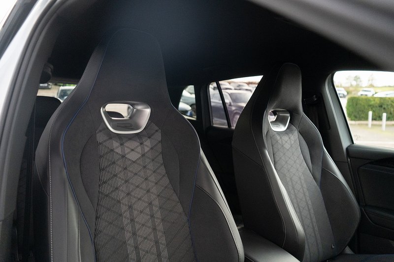 Volkswagen 2.0 TSI Black Edition SUV 5dr Petrol DSG 4Motion Euro 6 (s/s) (204 ps)