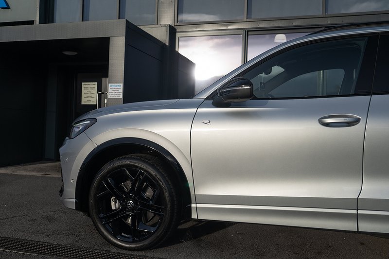 Volkswagen 2.0 TSI Black Edition SUV 5dr Petrol DSG 4Motion Euro 6 (s/s) (204 ps)