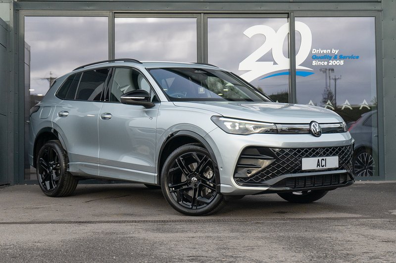 Volkswagen 2.0 TSI Black Edition SUV 5dr Petrol DSG 4Motion Euro 6 (s/s) (204 ps)