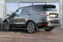 Land Rover 3.0 D300 MHEV R-Dynamic SE SUV 5dr Diesel Auto 4WD Euro 6 (s/s) (300 ps)