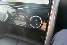 Land Rover 3.0 D300 MHEV R-Dynamic SE SUV 5dr Diesel Auto 4WD Euro 6 (s/s) (300 ps)