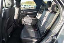 Land Rover 3.0 D300 MHEV R-Dynamic SE SUV 5dr Diesel Auto 4WD Euro 6 (s/s) (300 ps)