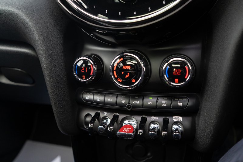 MINI 2.0 Cooper S Exclusive Hatchback 5dr Petrol Steptronic Euro 6 (s/s) (178 ps)