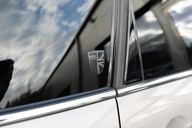 MINI 2.0 Cooper S Exclusive Hatchback 5dr Petrol Steptronic Euro 6 (s/s) (178 ps)