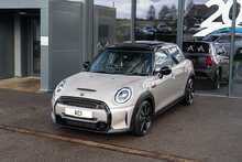 MINI 2.0 Cooper S Exclusive Hatchback 5dr Petrol Steptronic Euro 6 (s/s) (178 ps)