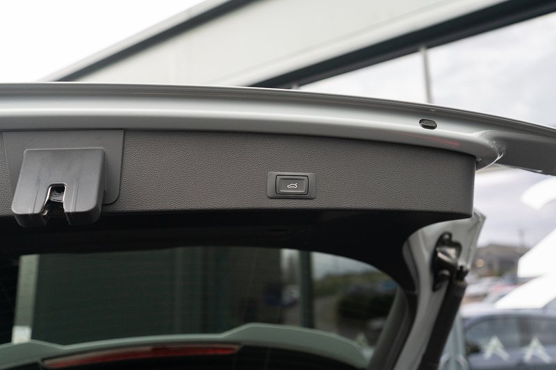 Audi 2.0 TFSI Black Edition SUV 5dr Petrol S Tronic quattro Euro 6 (s/s) (300 ps)