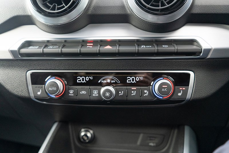 Audi 2.0 TFSI Black Edition SUV 5dr Petrol S Tronic quattro Euro 6 (s/s) (300 ps)