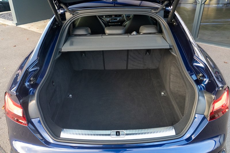 Audi RS5 TFSI V6 Carbon Black - U5123