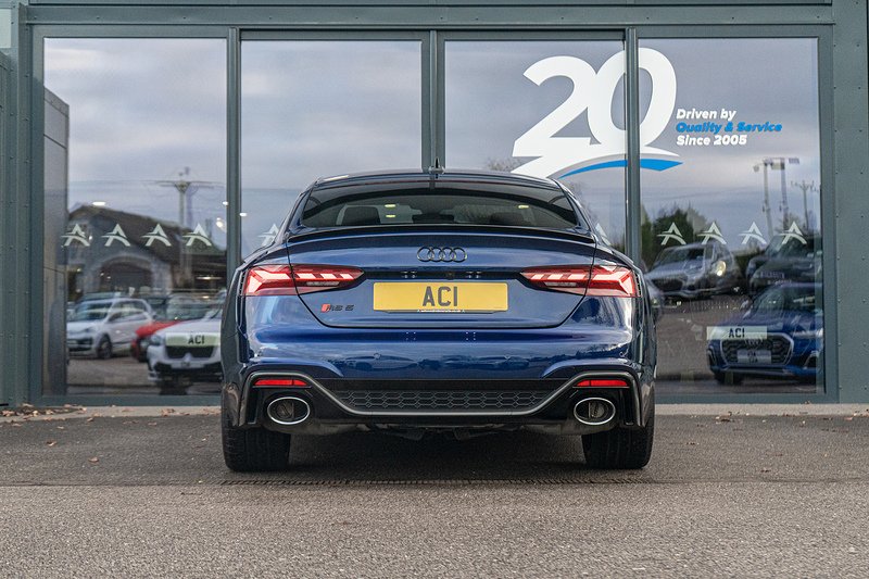 Audi RS5 TFSI V6 Carbon Black - U5123