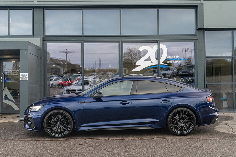 Audi RS5 TFSI V6 Carbon Black - U5123