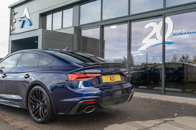 Audi RS5 TFSI V6 Carbon Black - U5123