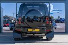 Land Rover 3.0 D250 MHEV X-Dynamic HSE SUV 3dr Diesel Auto 4WD Euro 6 (s/s) (250 ps)