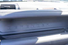 Land Rover 3.0 D250 MHEV X-Dynamic HSE SUV 3dr Diesel Auto 4WD Euro 6 (s/s) (250 ps)