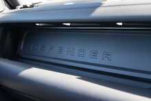 Land Rover 3.0 D250 MHEV X-Dynamic HSE SUV 3dr Diesel Auto 4WD Euro 6 (s/s) (250 ps)